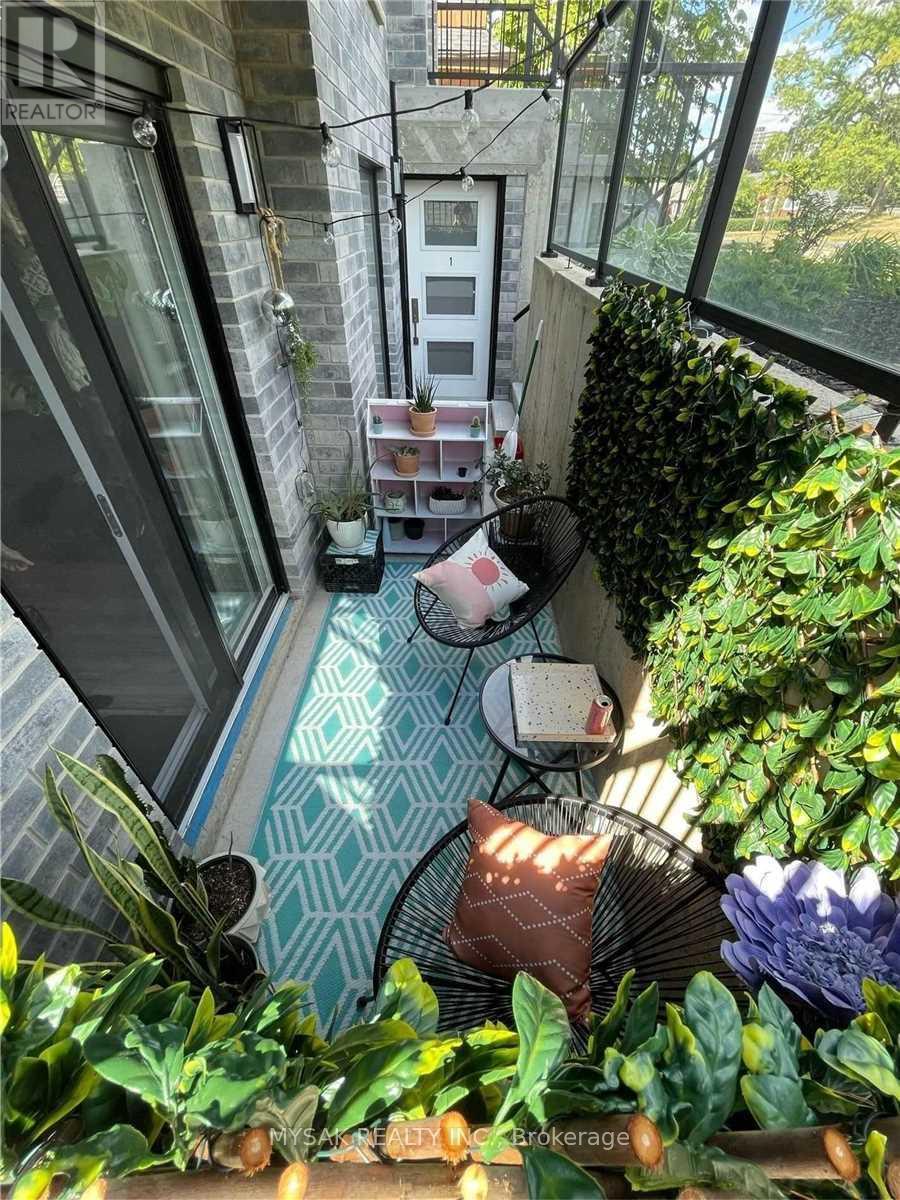 1 - 293 BLUCHER BOULEVARD, Kitchener, Ontario, N2H5V8 — Photo 2