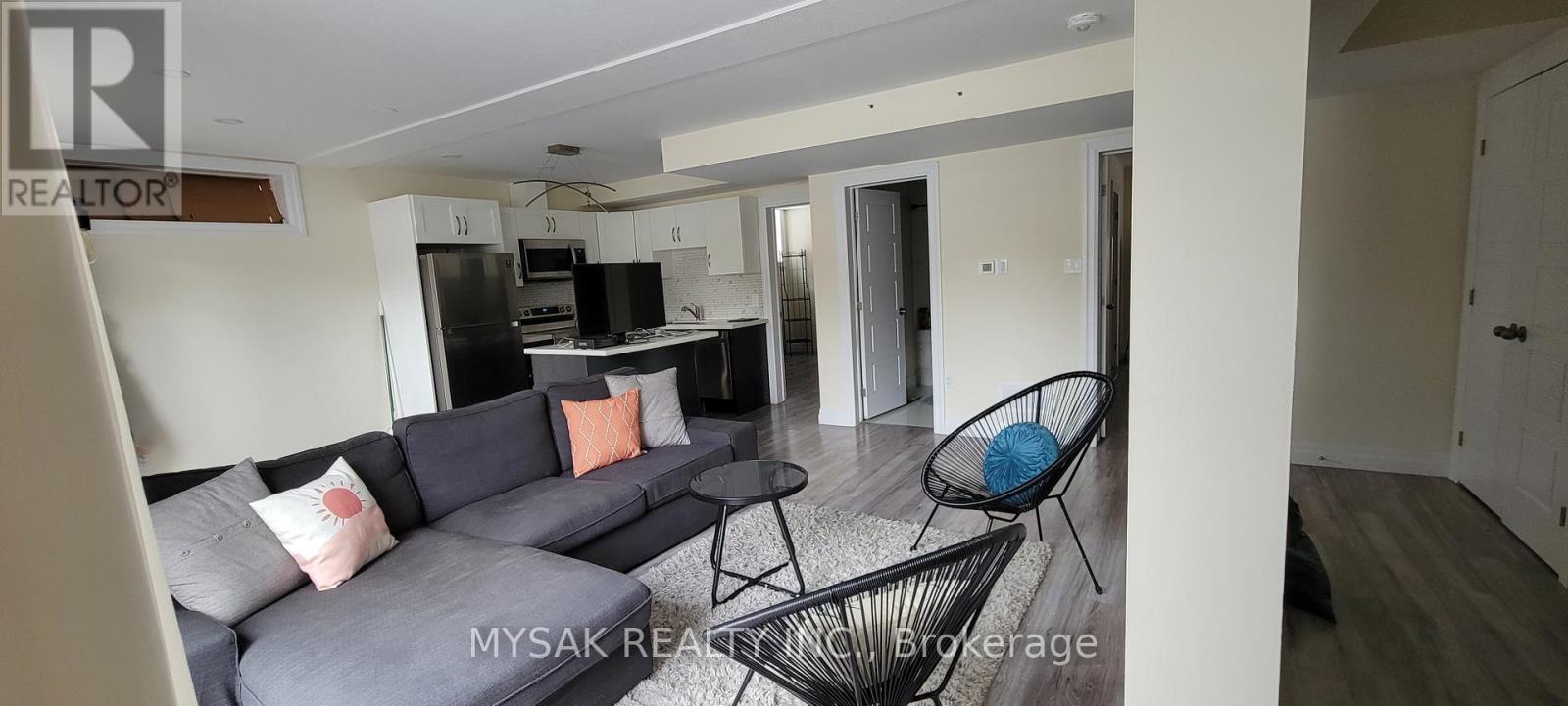 1 - 293 BLUCHER BOULEVARD, Kitchener, Ontario, N2H5V8 — Photo 5