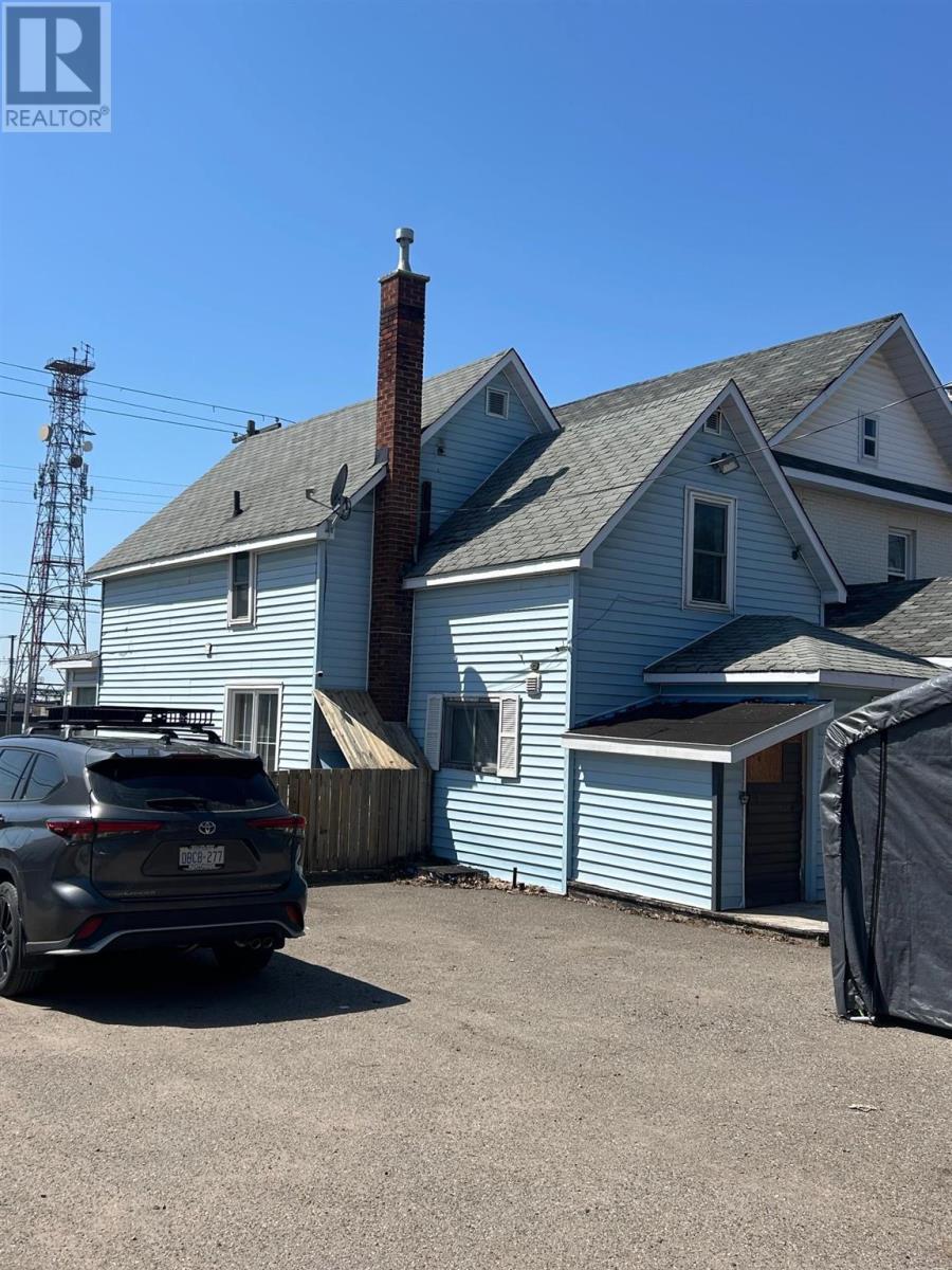 356 Albert ST E, Sault Ste Marie, Ontario, P6A2J6 — Photo 3