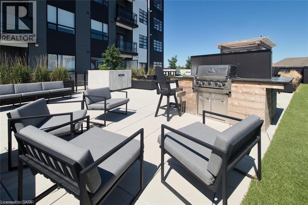 255 NORTHFIELD Drive E Unit# 301, Waterloo, Ontario, N2K0G5 — Photo 23
