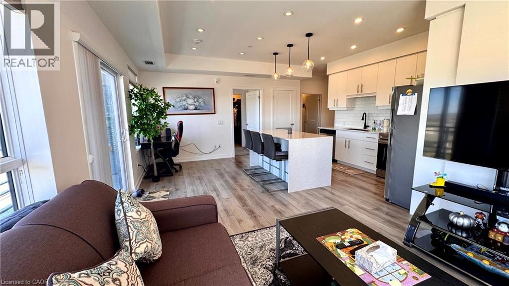 255 NORTHFIELD Drive E Unit# 301, Waterloo, Ontario, N2K0G5 — Photo 4