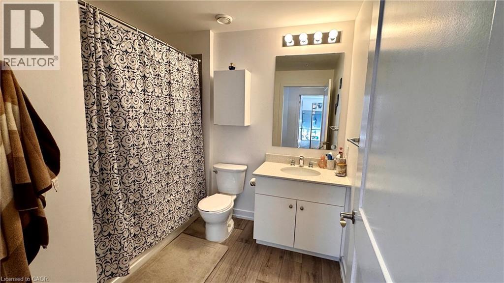 255 NORTHFIELD Drive E Unit# 301, Waterloo, Ontario, N2K0G5 — Photo 5