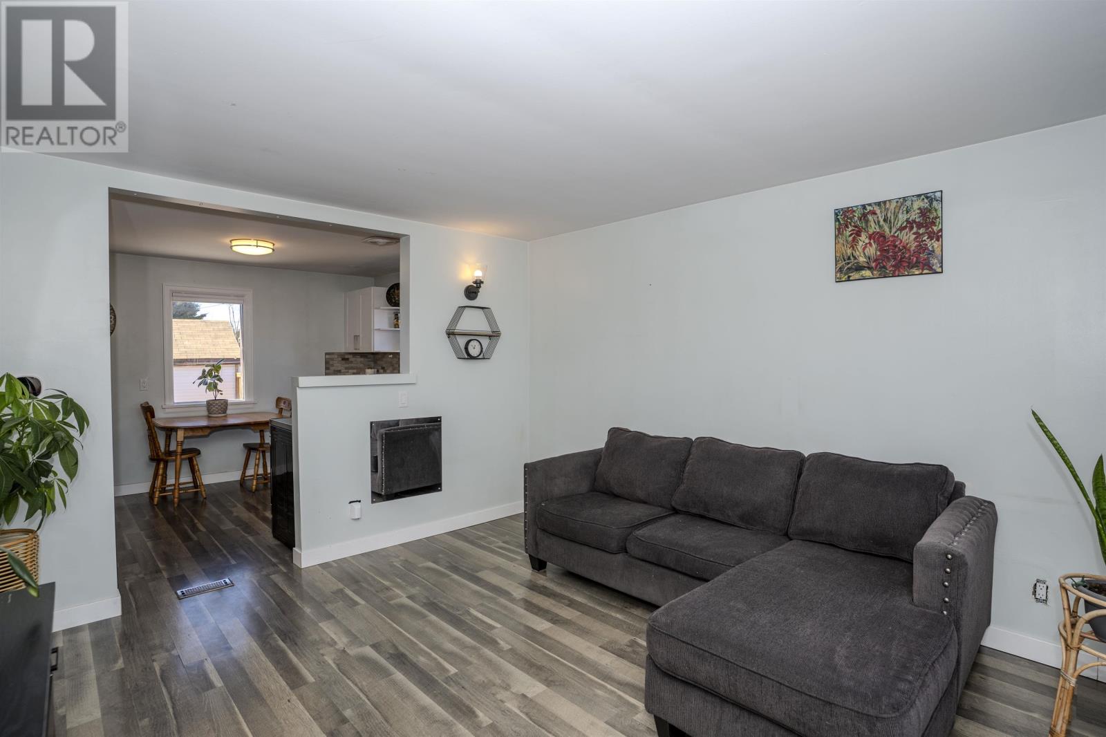152 Rockwood AVE N, Thunder Bay, Ontario, P7A6A4 — Photo 5