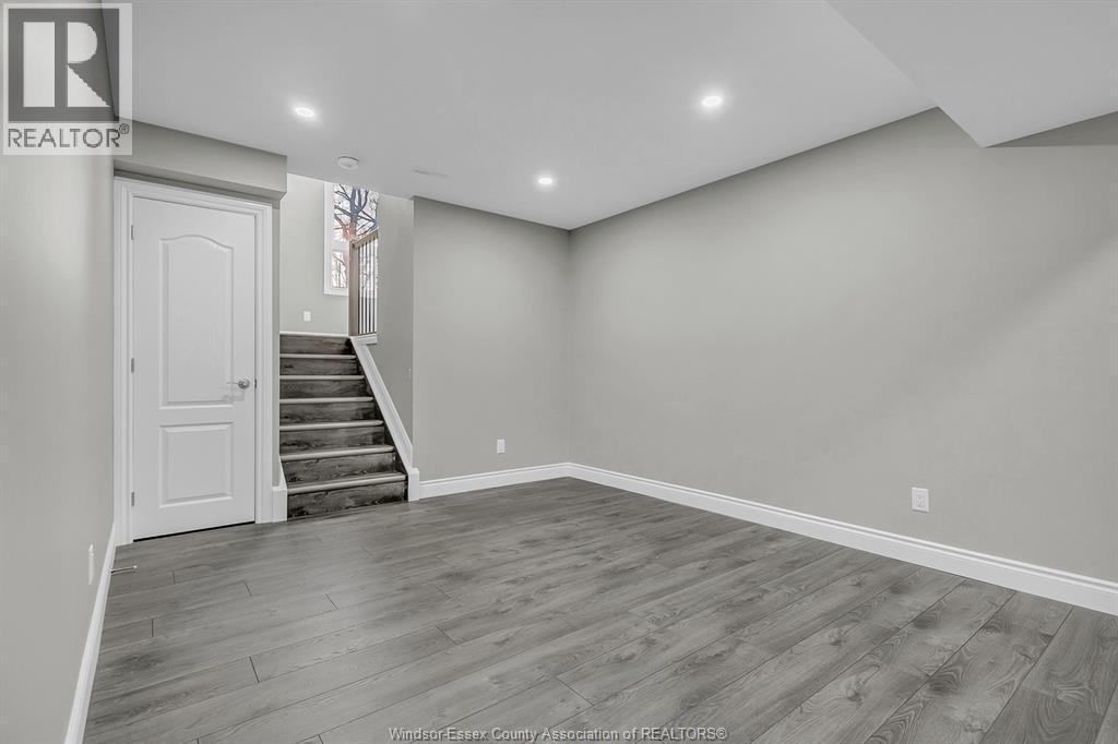 1858 BUCKINGHAM, Windsor, Ontario, N8T2A8 — Photo 16