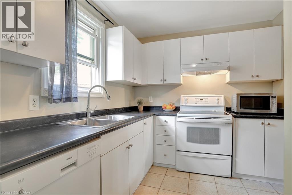 175 CEDAR Street Unit# 35, Cambridge, Ontario, N1S4X9 — Photo 16