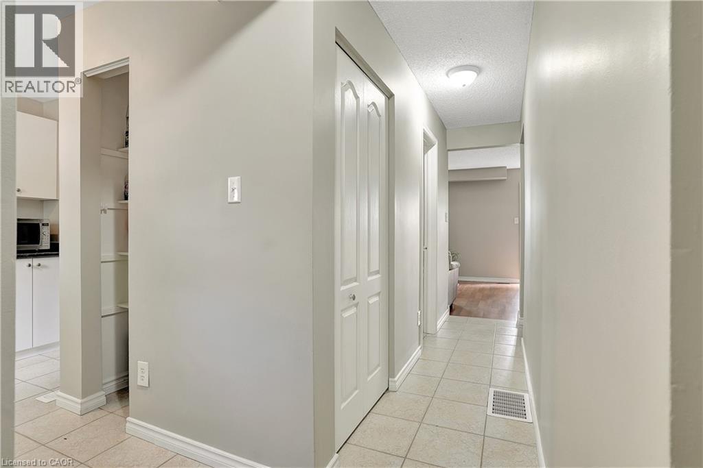 175 CEDAR Street Unit# 35, Cambridge, Ontario, N1S4X9 — Photo 4