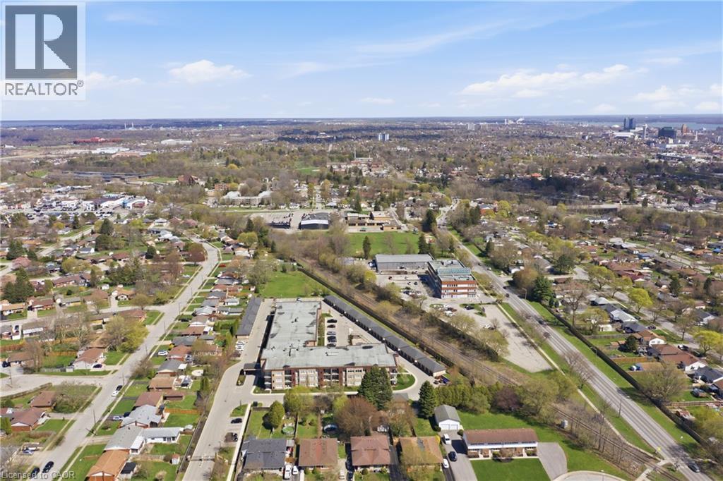 4644 PETTIT Avenue Unit# 203, Niagara Falls, Ontario, L2E6L5 — Photo 24