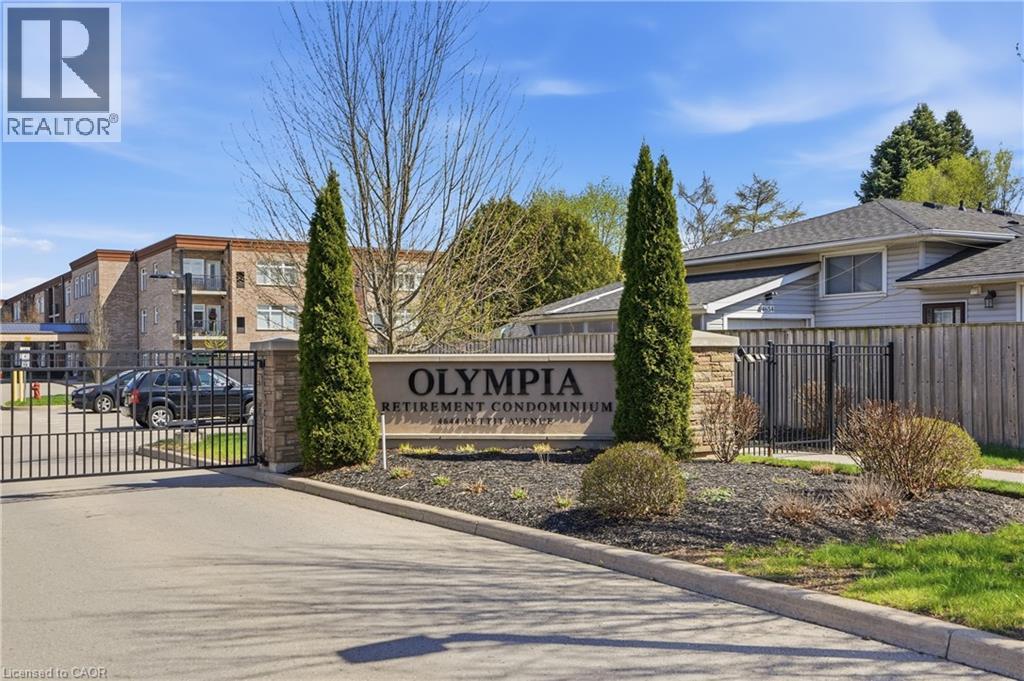 4644 PETTIT Avenue Unit# 203, Niagara Falls, Ontario, L2E6L5 — Photo 5