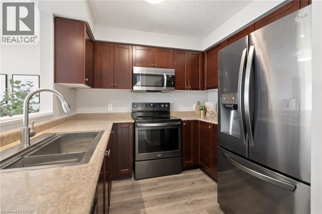 951 ZELLER Crescent, Kitchener, Ontario, N2A0C9 — Photo 13