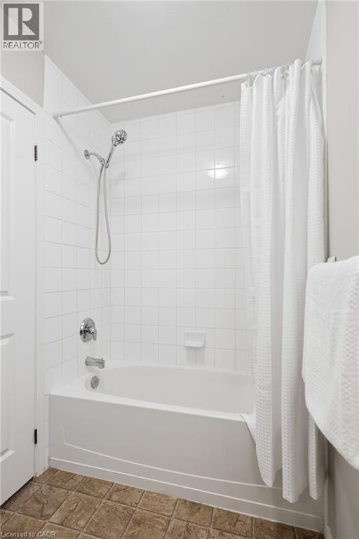 951 ZELLER Crescent, Kitchener, Ontario, N2A0C9 — Photo 22