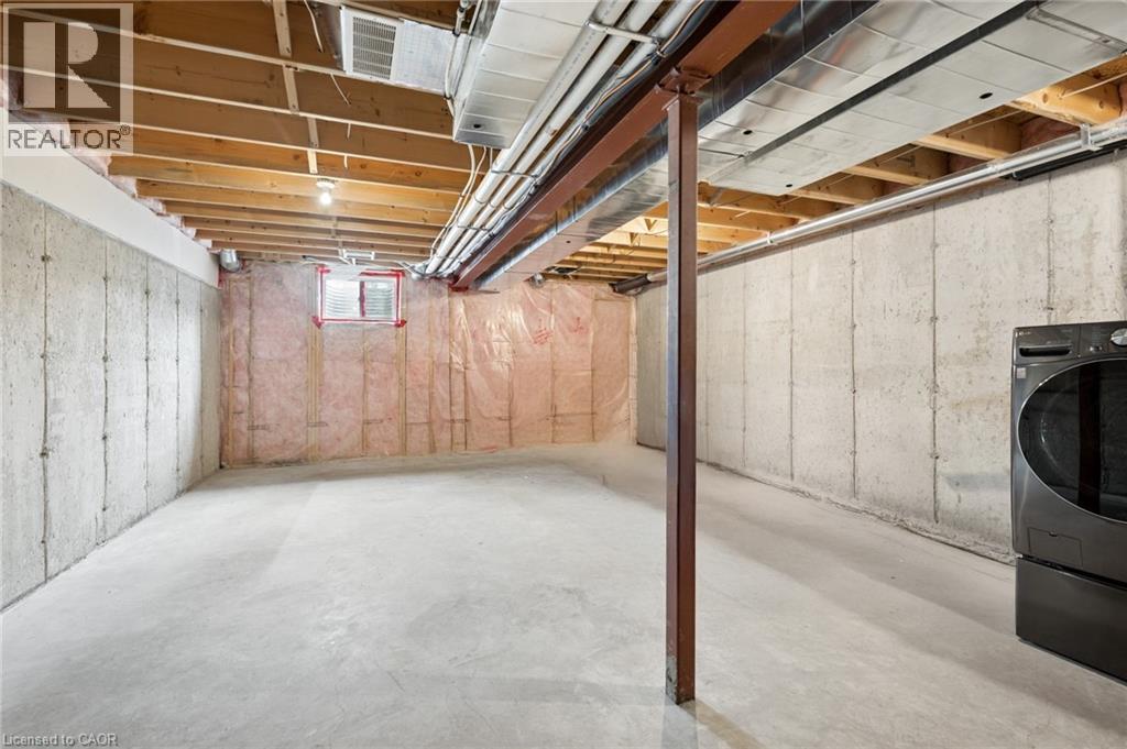 951 ZELLER Crescent, Kitchener, Ontario, N2A0C9 — Photo 28