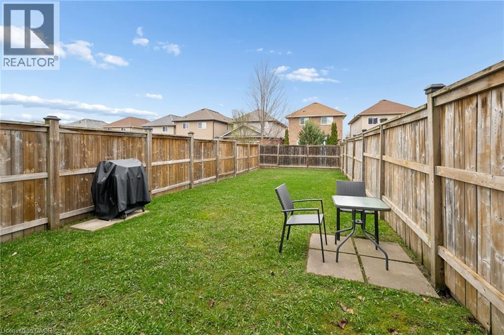 951 ZELLER Crescent, Kitchener, Ontario, N2A0C9 — Photo 29