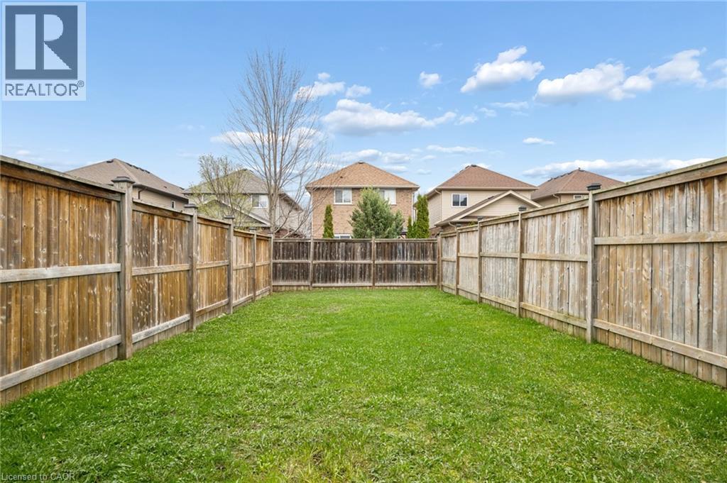 951 ZELLER Crescent, Kitchener, Ontario, N2A0C9 — Photo 31