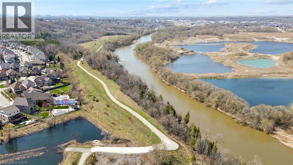 951 ZELLER Crescent, Kitchener, Ontario, N2A0C9 — Photo 39