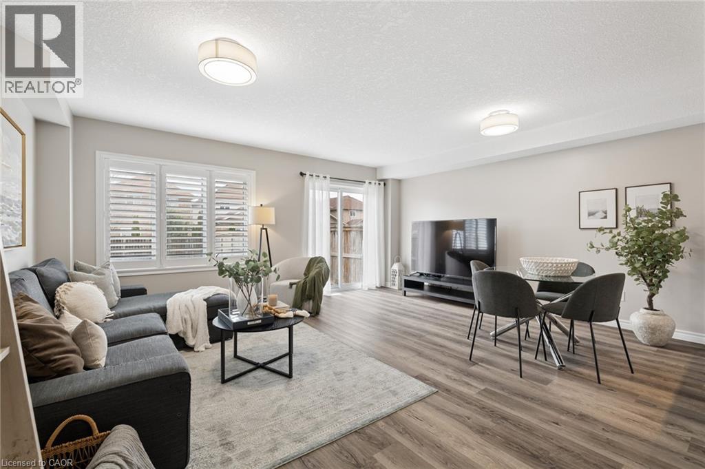 951 ZELLER Crescent, Kitchener, Ontario, N2A0C9 — Photo 6