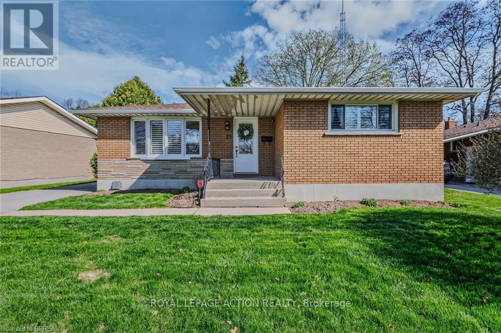 27 ALLANTON BOULEVARD, Brantford, Ontario, N3R3B8 — Photo 4