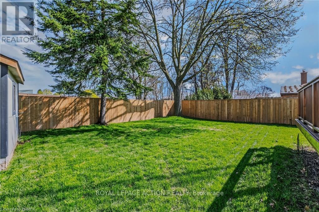 27 ALLANTON BOULEVARD, Brantford, Ontario, N3R3B8 — Photo 9