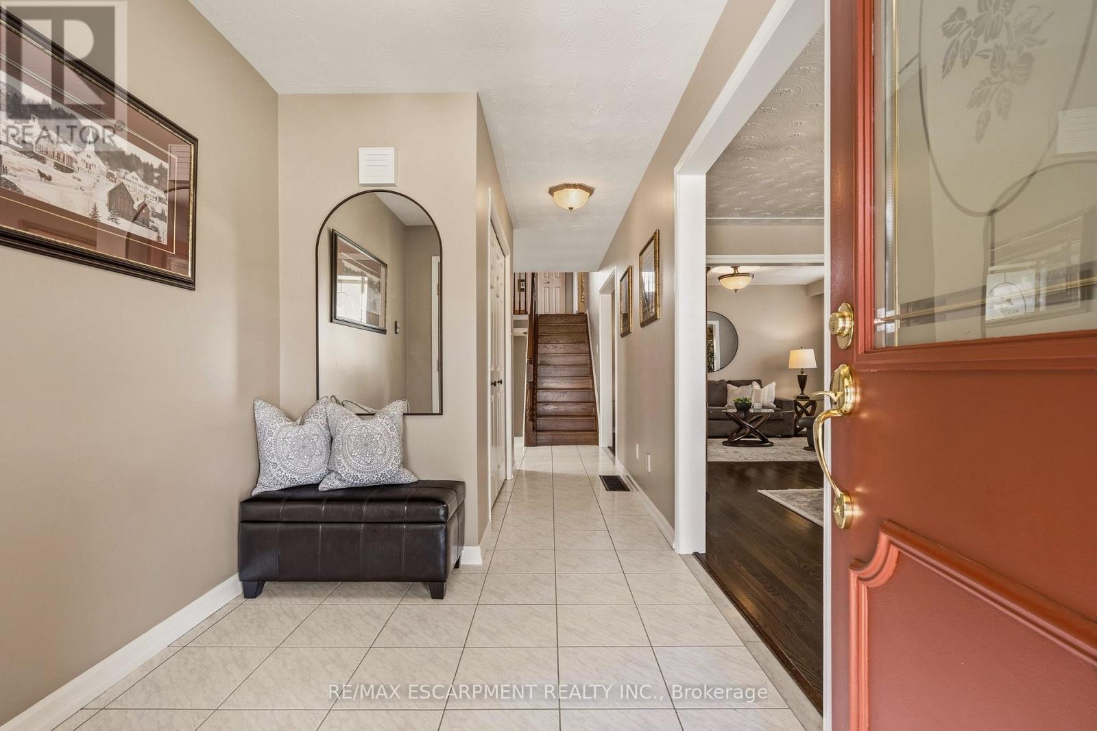 263 GUILDWOOD DRIVE, Hamilton (Gurnett), Ontario, L9C6W7 — Photo 4