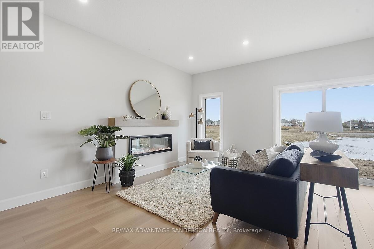 179 BOWMAN DRIVE, Middlesex Centre (Ilderton), Ontario, N0M2A0 — Photo 14