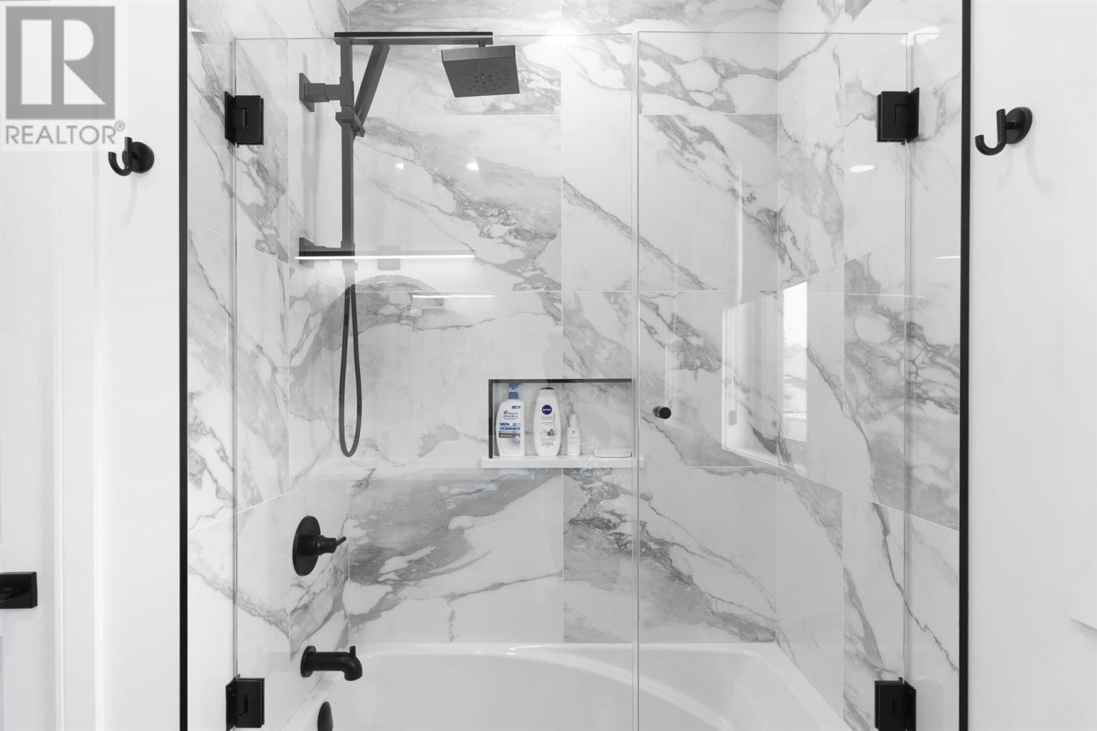 2111 Magnolia DR, Thunder Bay, Ontario, P7K0J3 — Photo 16