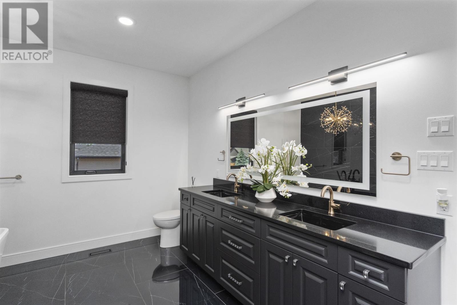 2111 Magnolia DR, Thunder Bay, Ontario, P7K0J3 — Photo 19