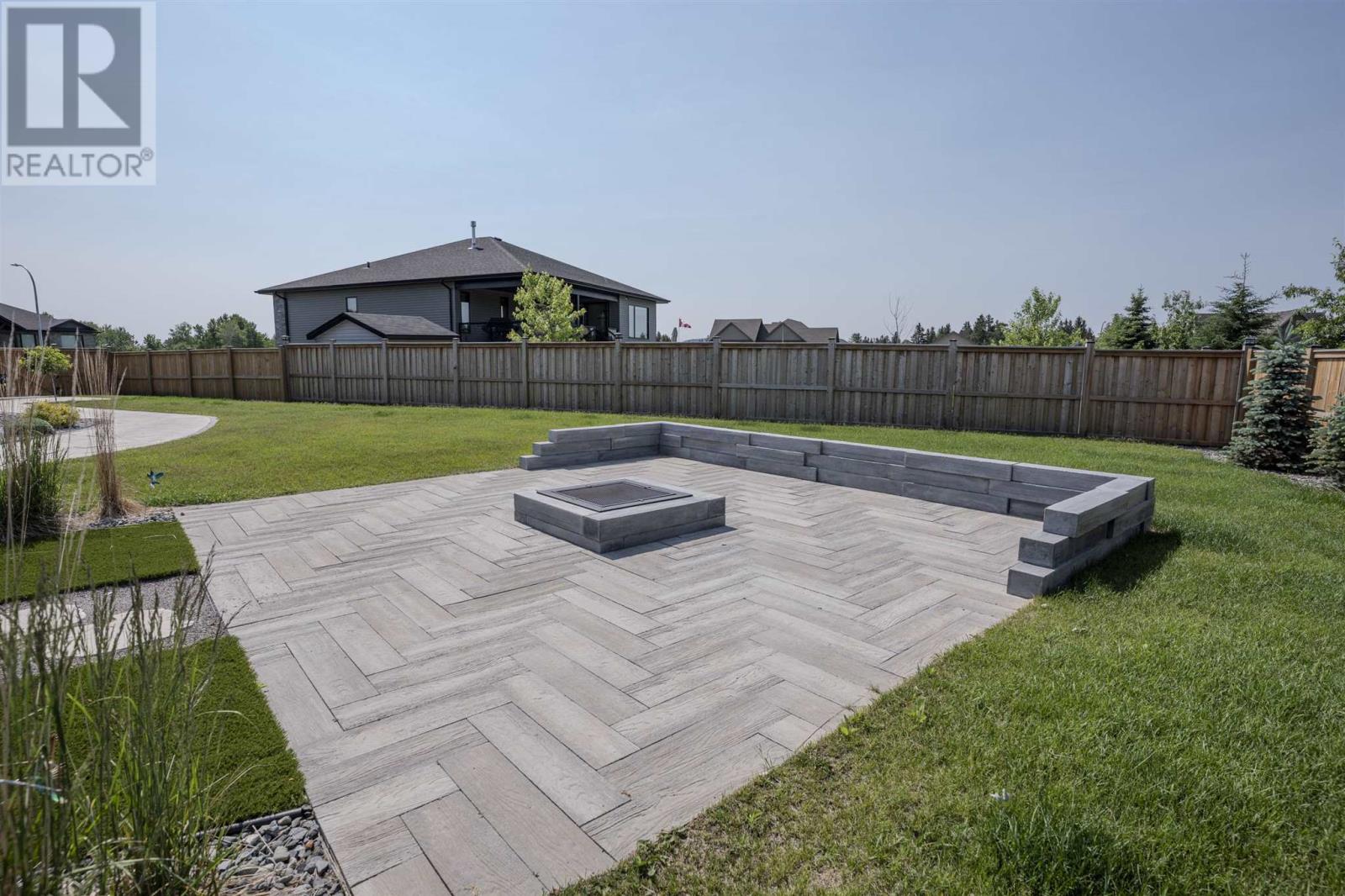 2111 Magnolia DR, Thunder Bay, Ontario, P7K0J3 — Photo 40