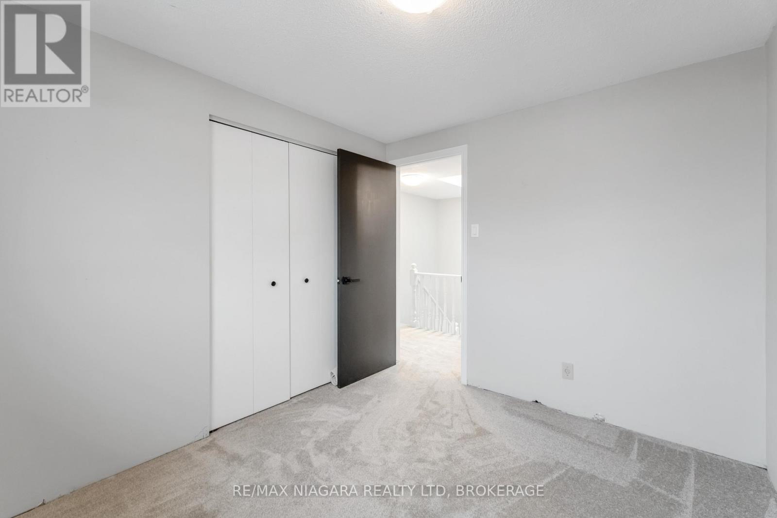 10 DONEGEL PLACE, Hamilton (Bruleville), Ontario, L9A4Z6 — Photo 16