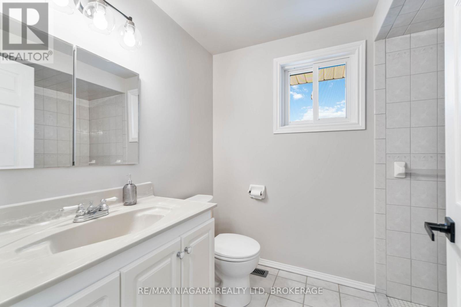 10 DONEGEL PLACE, Hamilton (Bruleville), Ontario, L9A4Z6 — Photo 22