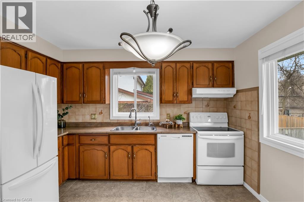 318 BURNETT Avenue, Cambridge, Ontario, N1T1G6 — Photo 12