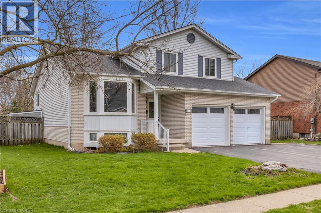 318 BURNETT Avenue, Cambridge, Ontario, N1T1G6 — Photo 2