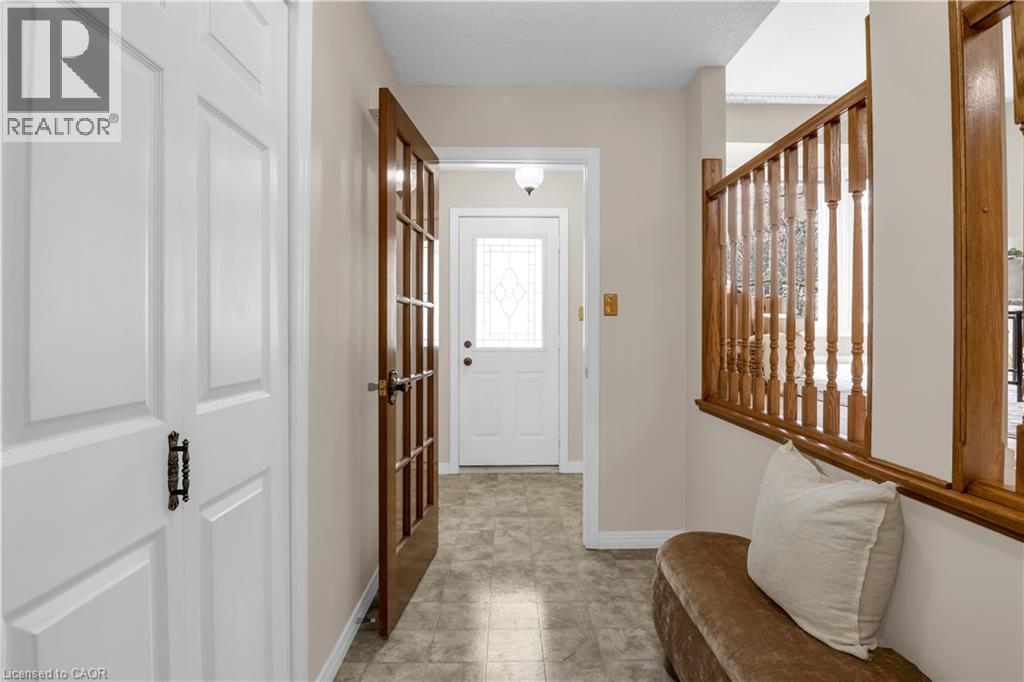 318 BURNETT Avenue, Cambridge, Ontario, N1T1G6 — Photo 5