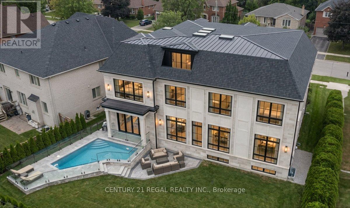 11 MONTRESSOR DRIVE, Toronto (St. Andrew-Windfields), Ontario, M2P1Y9 — Photo 2