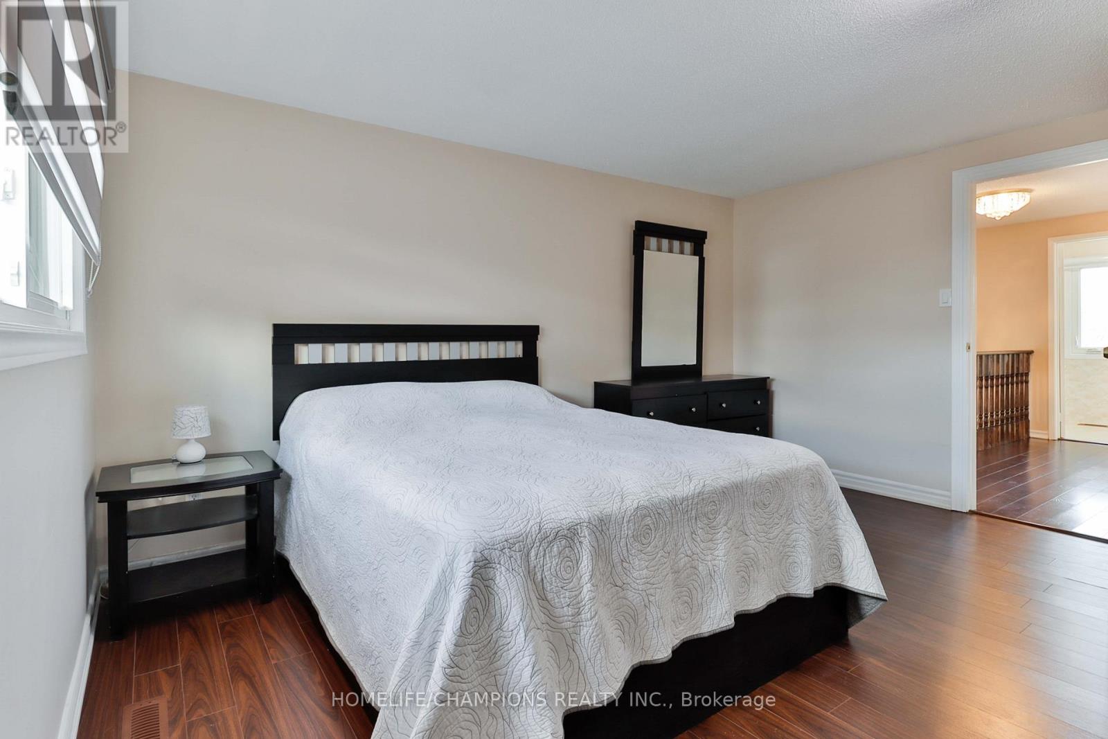 188 LARGE CRESCENT, Ajax (Central West), Ontario, L1T2R2 — Photo 15