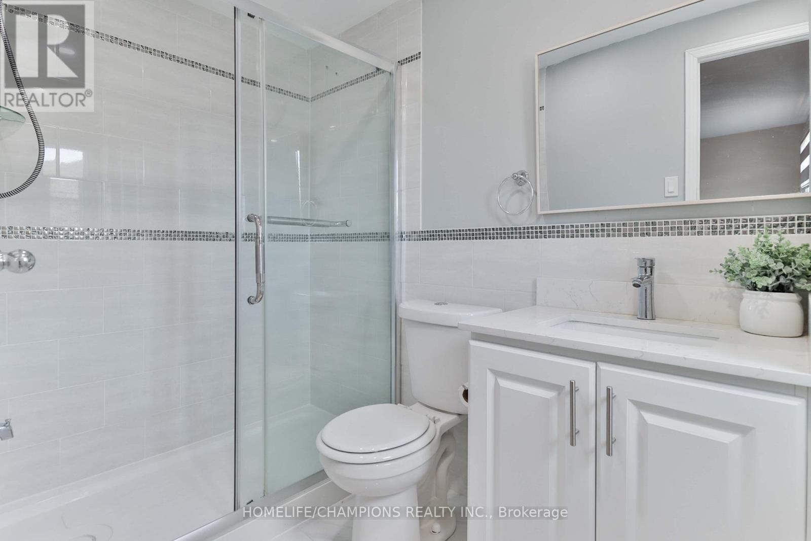 188 LARGE CRESCENT, Ajax (Central West), Ontario, L1T2R2 — Photo 18