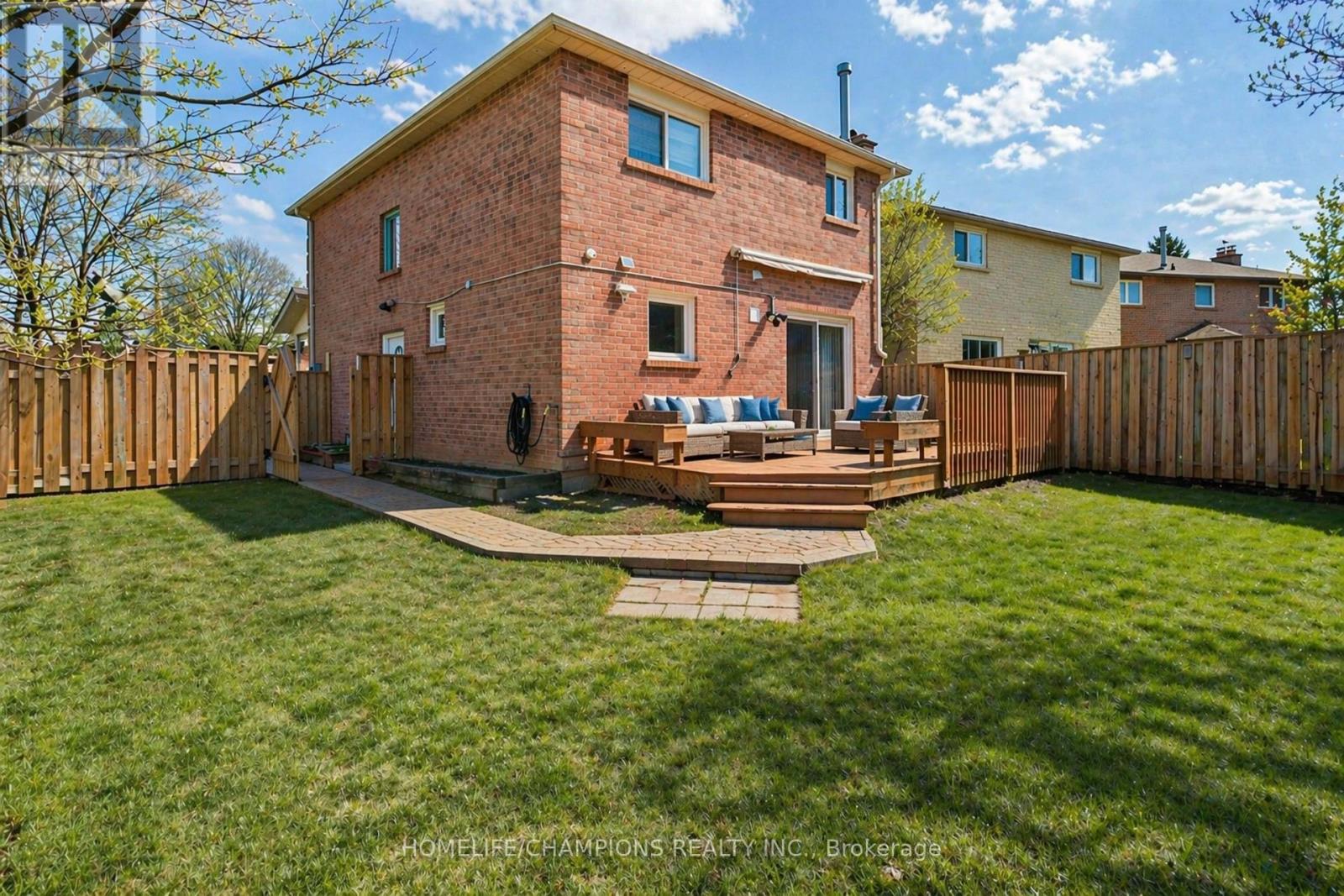 188 LARGE CRESCENT, Ajax (Central West), Ontario, L1T2R2 — Photo 40
