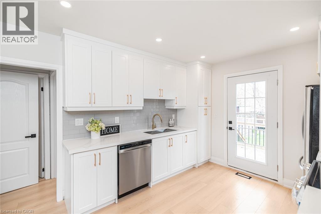 297 BRITANNIA Avenue, Hamilton, Ontario, L8H1Y2 — Photo 16