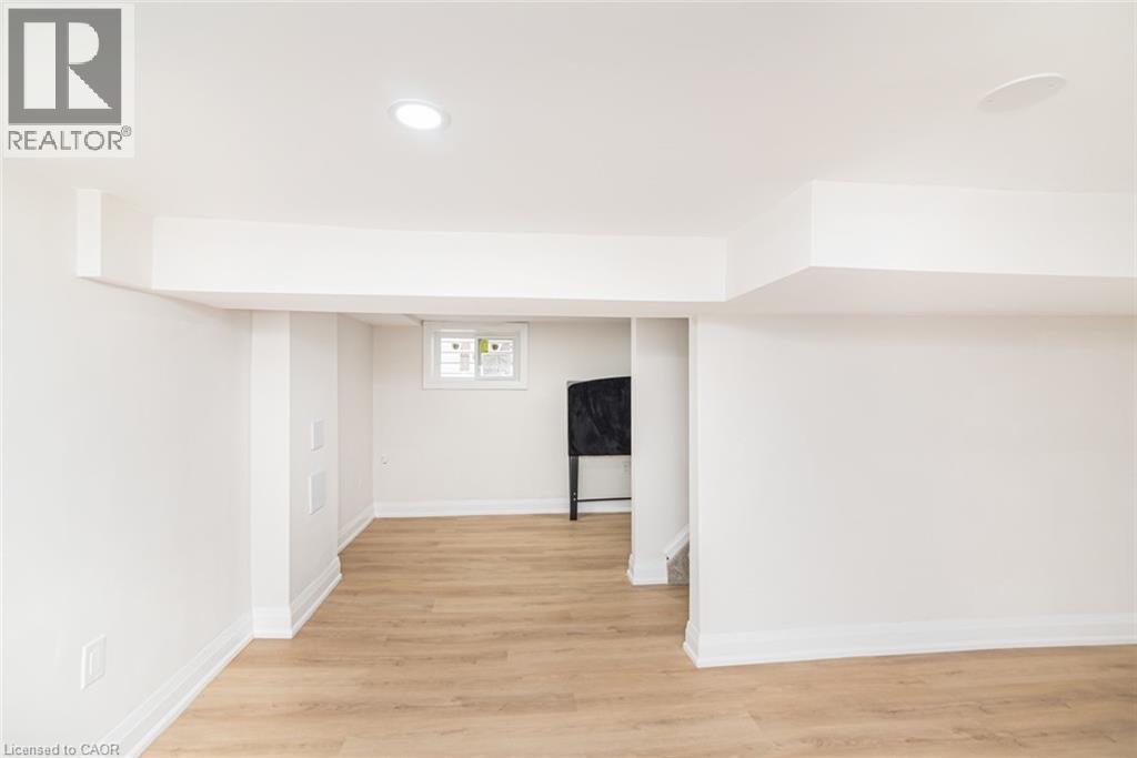 297 BRITANNIA Avenue, Hamilton, Ontario, L8H1Y2 — Photo 37