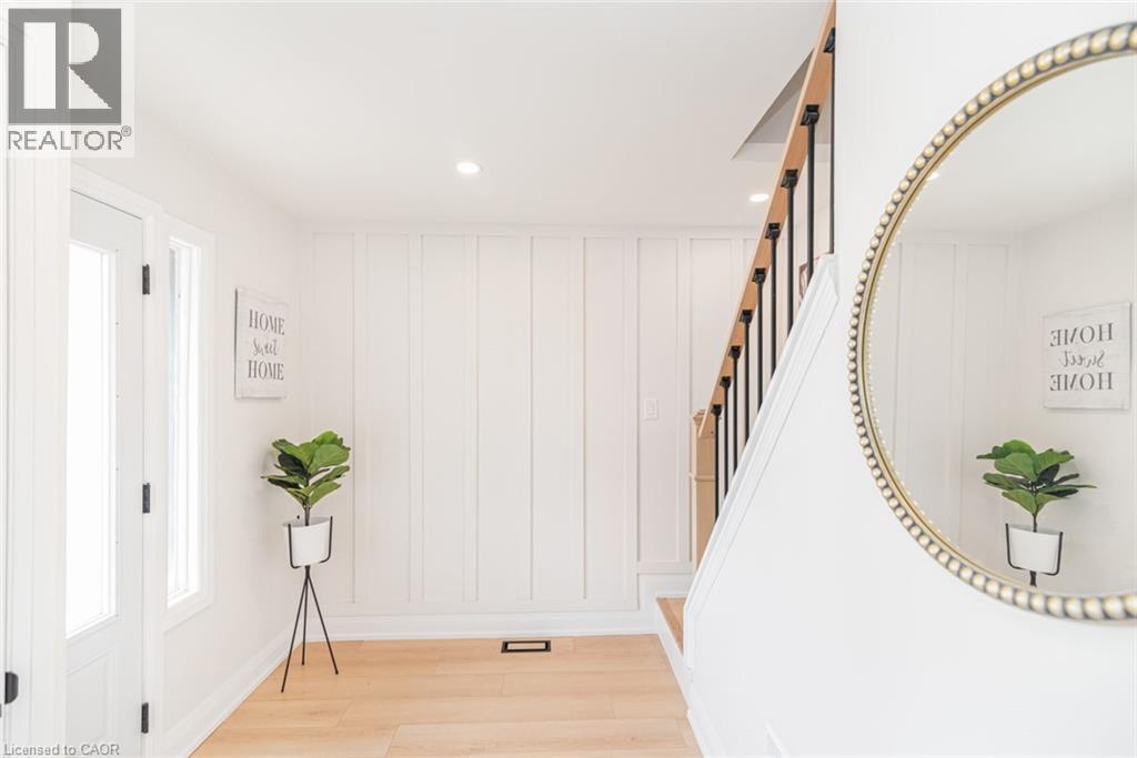 297 BRITANNIA Avenue, Hamilton, Ontario, L8H1Y2 — Photo 5