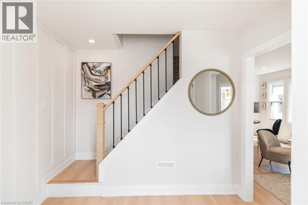 297 BRITANNIA Avenue, Hamilton, Ontario, L8H1Y2 — Photo 6