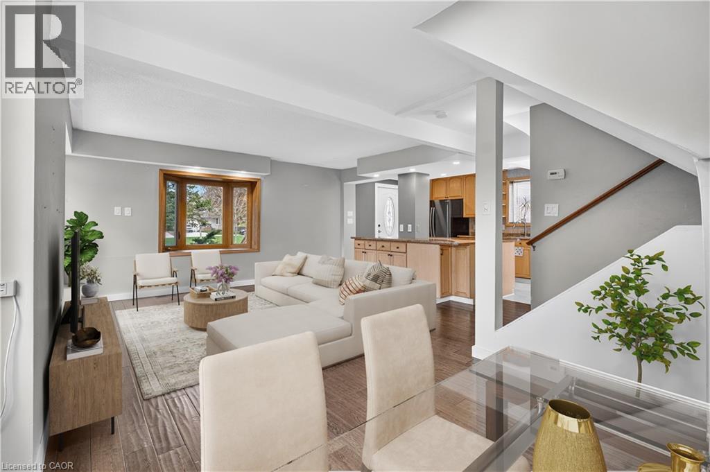 1367 ST MARYS Crescent, Burlington, Ontario, L7P1S1 — Photo 12