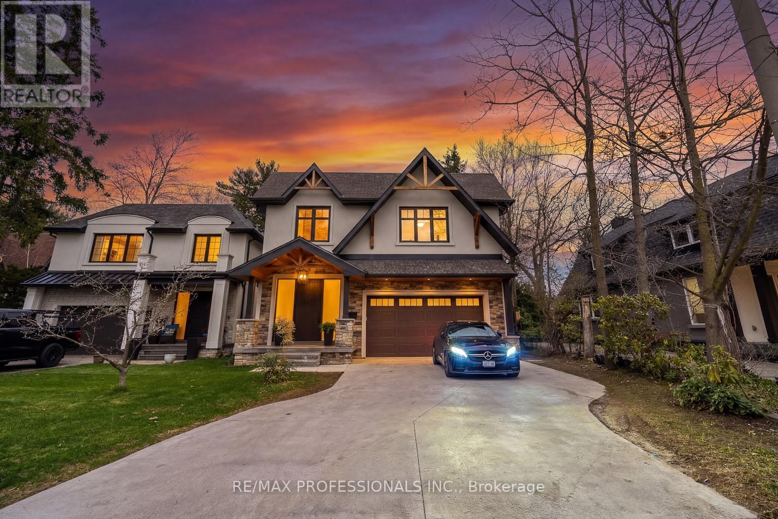 1039 LORNE PARK ROAD, Mississauga (Lorne Park), Ontario, L5H2Z9 — Photo 2