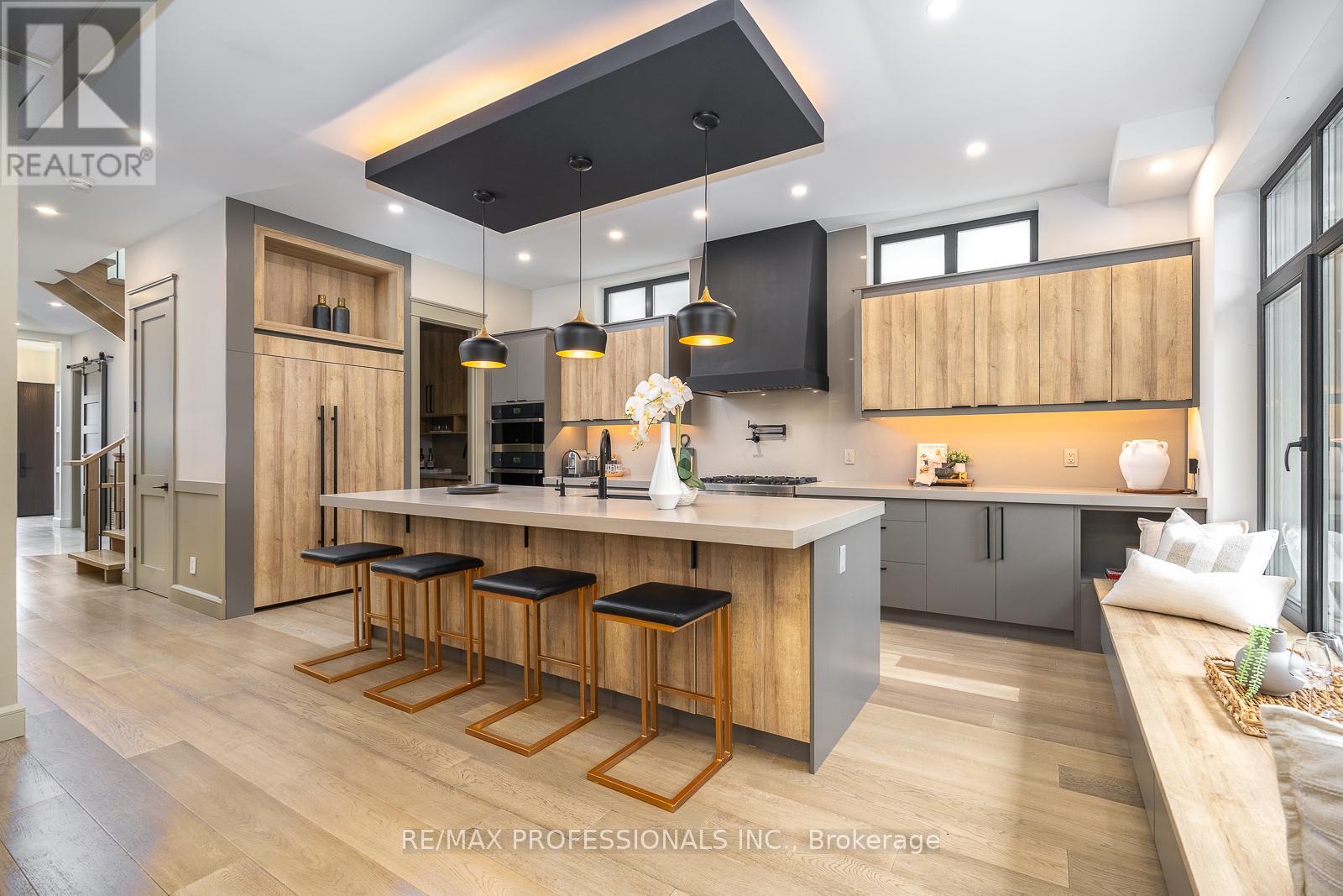 1039 LORNE PARK ROAD, Mississauga (Lorne Park), Ontario, L5H2Z9 — Photo 8