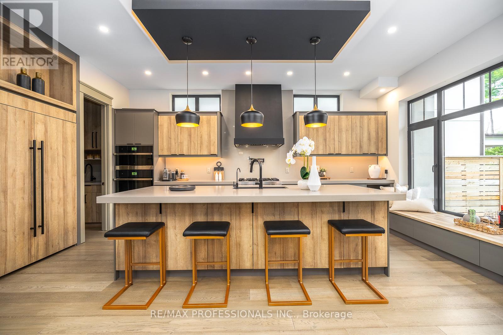 1039 LORNE PARK ROAD, Mississauga (Lorne Park), Ontario, L5H2Z9 — Photo 9