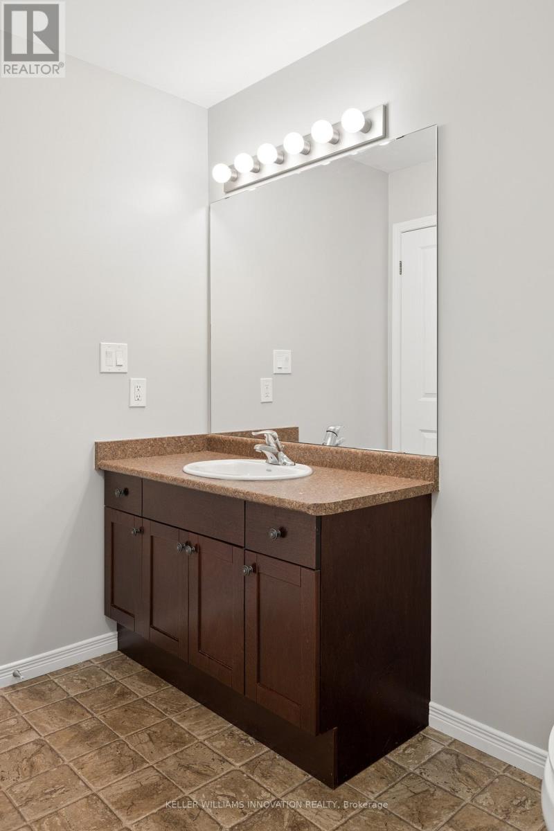 951 ZELLER CRESCENT, Kitchener, Ontario, N2A0C9 — Photo 21