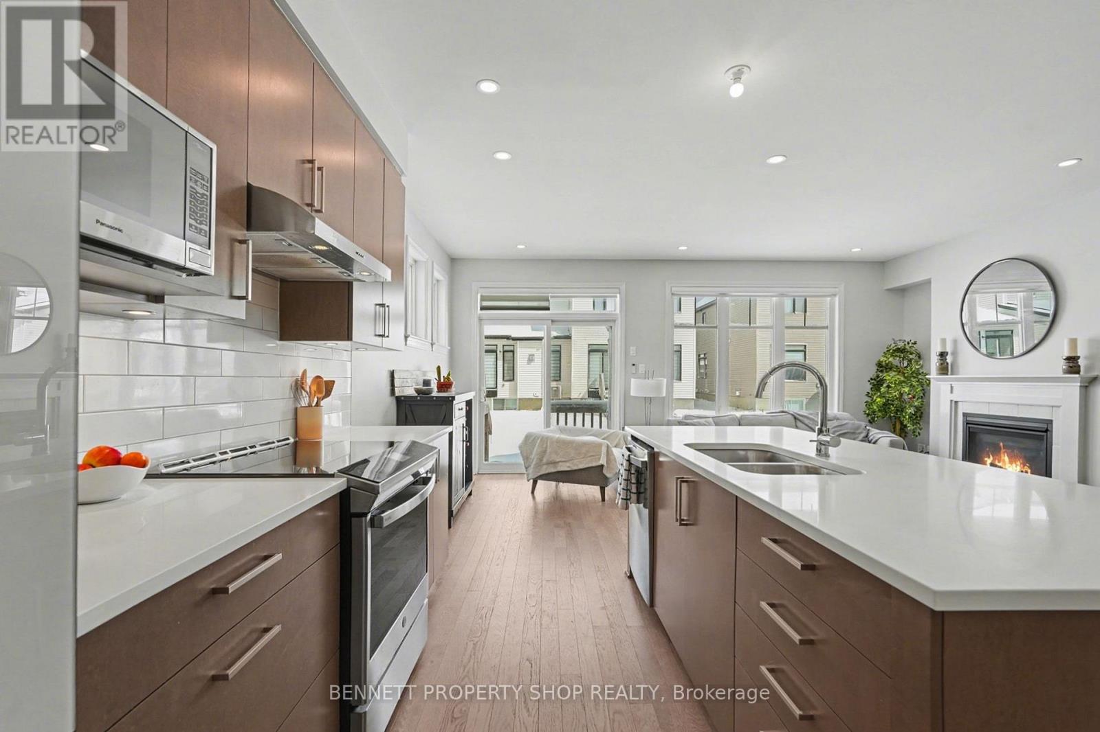 551 CARDAMOM TERRACE, Ottawa, Ontario, K2S2X7 — Photo 6