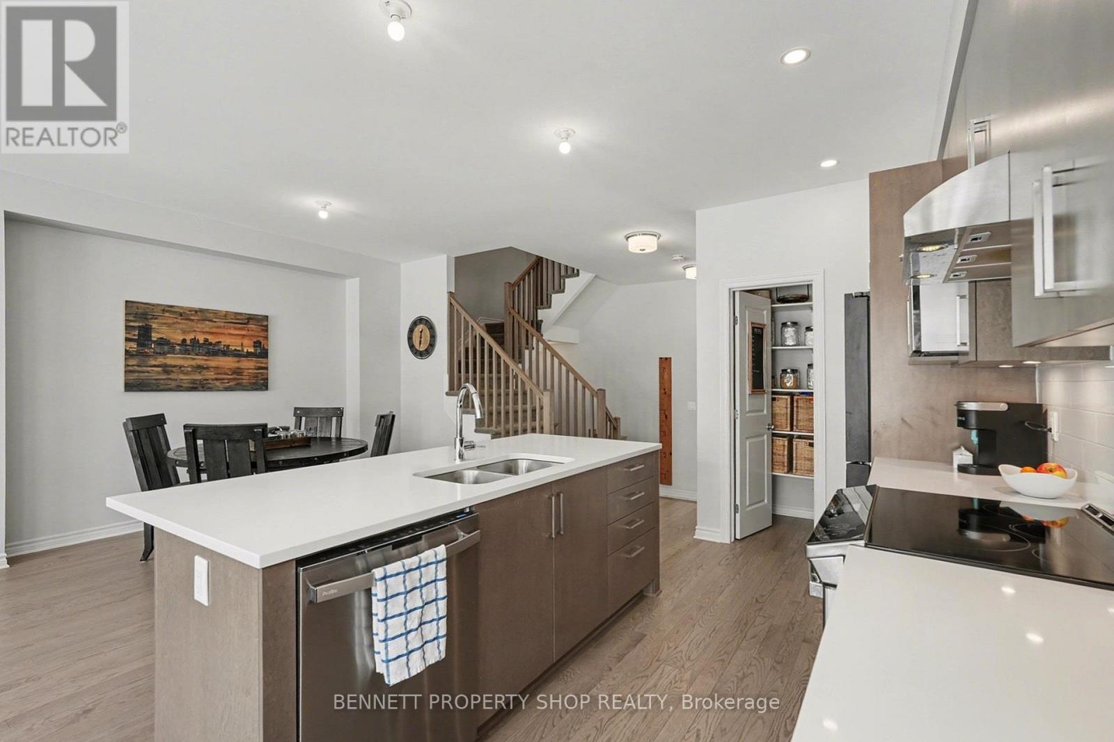 551 CARDAMOM TERRACE, Ottawa, Ontario, K2S2X7 — Photo 7