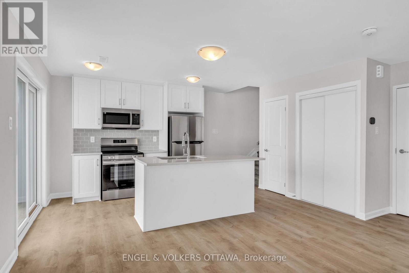 1627 CREEKWAY PRIVATE, Ottawa, Ontario, K2T0R8 — Photo 7