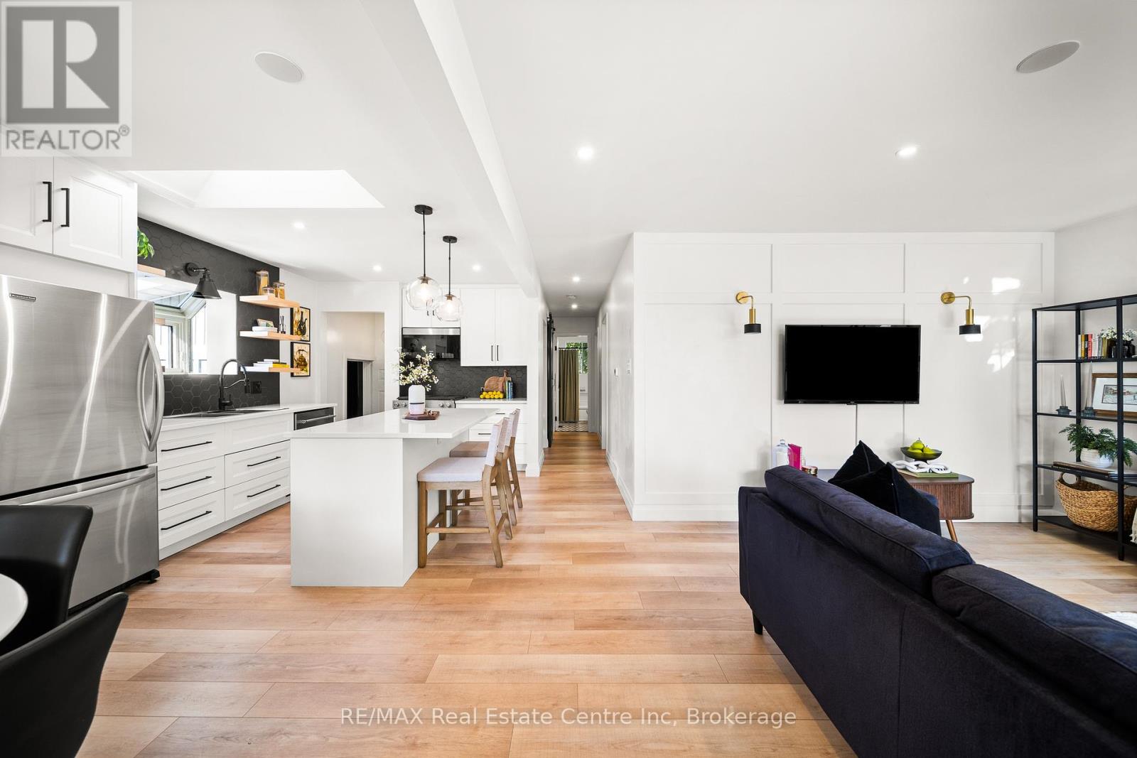 51 MUSKOKA DRIVE, Guelph (Victoria North), Ontario, N1E3M8 — Photo 4