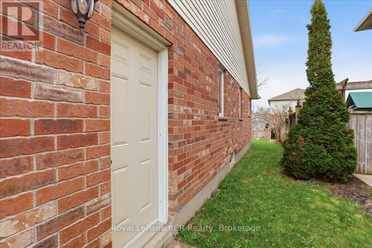 14 PARKSIDE STREET, Mapleton, Ontario, N0G1B0 — Photo 39