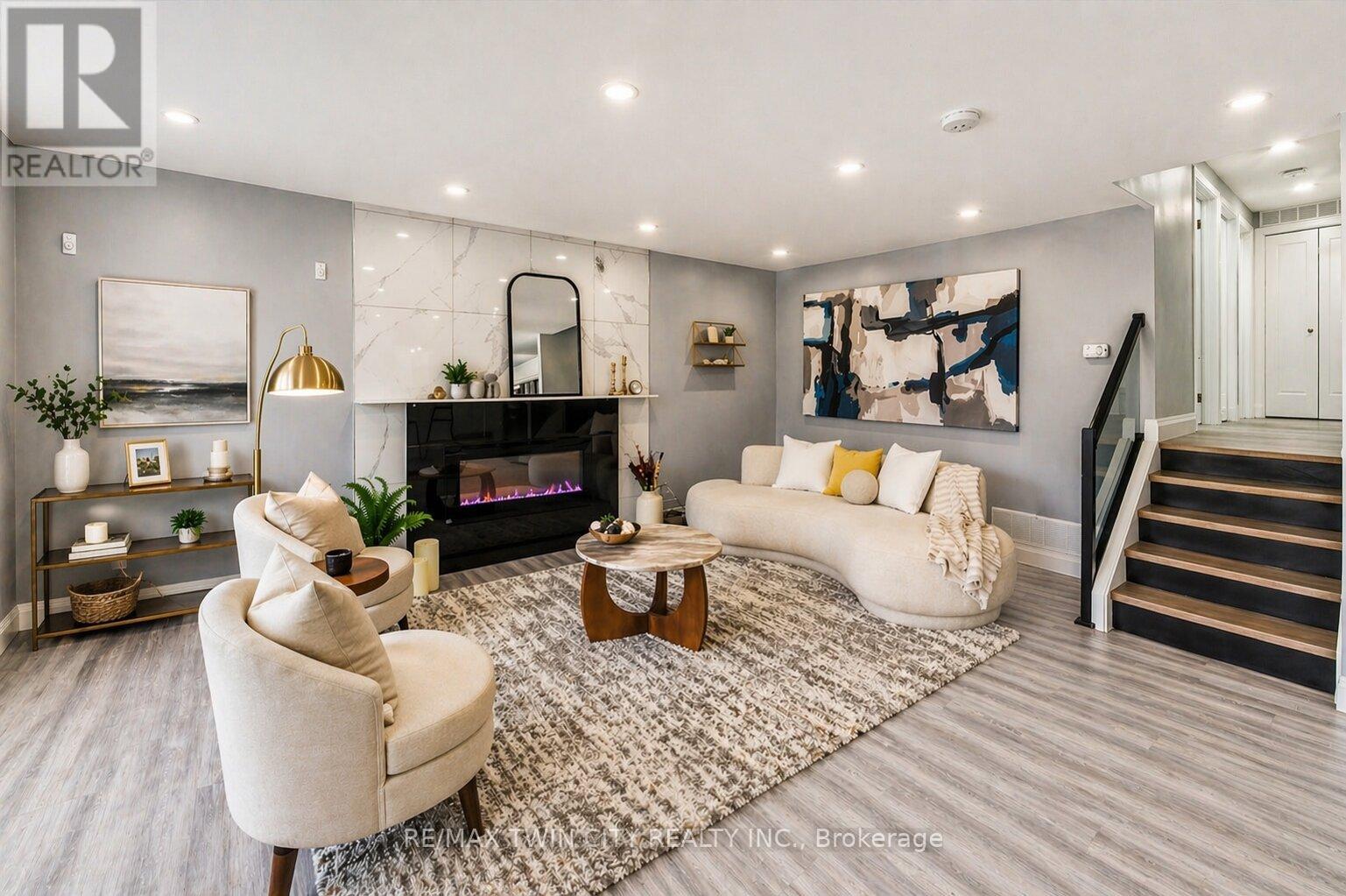 86 CARLYLE DRIVE, Kitchener, Ontario, N2P1P5 — Photo 4